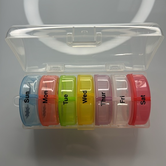 3 piece colorful 7 day Am & Pm pill organizer set - Picture 9 of 12
